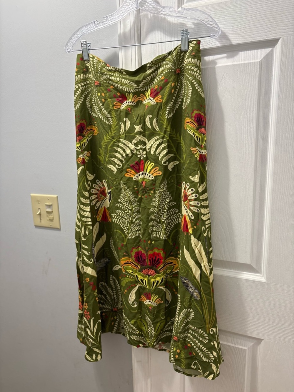Farm Rio Satin Slip Midi Skirt Size Medium - Picture 2 of 5